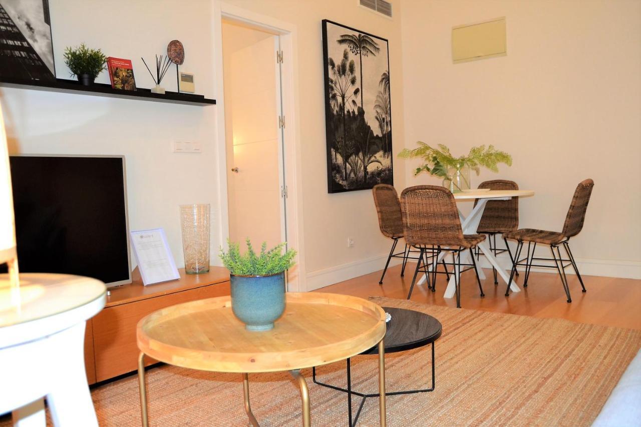דירות Coqueto Apartamento Junto A La Catedral De Malaga. מראה חיצוני תמונה